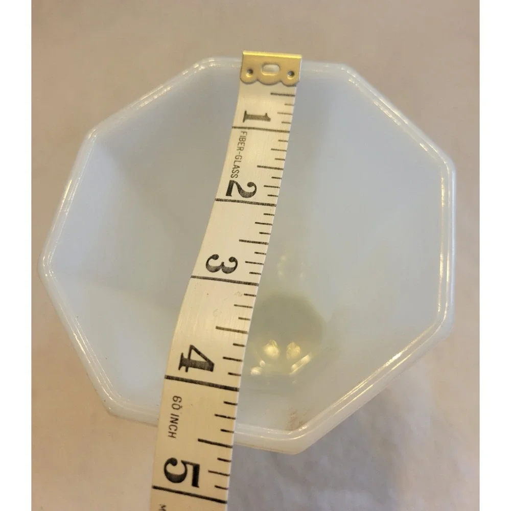 vtg White Milk Glass Vase Grape Vine‎ Anchor Hocking Pedestal Farmhouse Decor